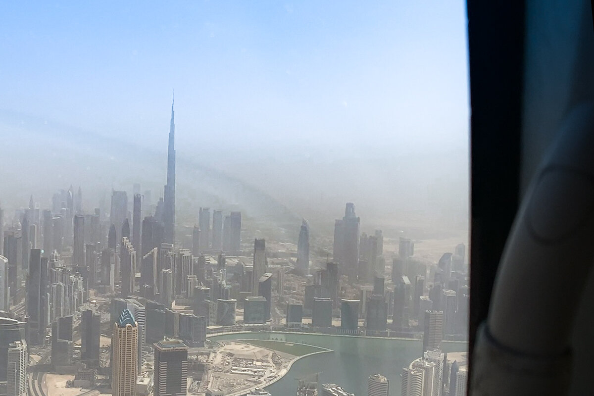 Burj Khalifa depuis un hélicoptère