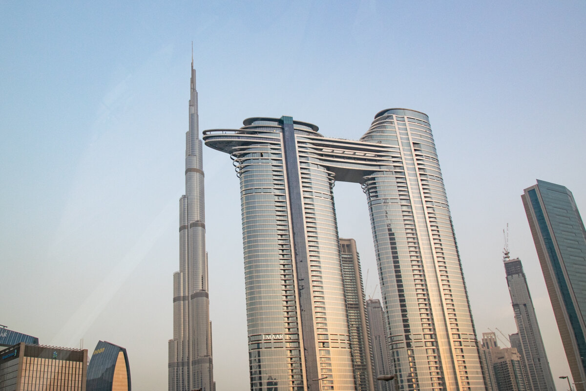 Building du Sky Views à Dubai