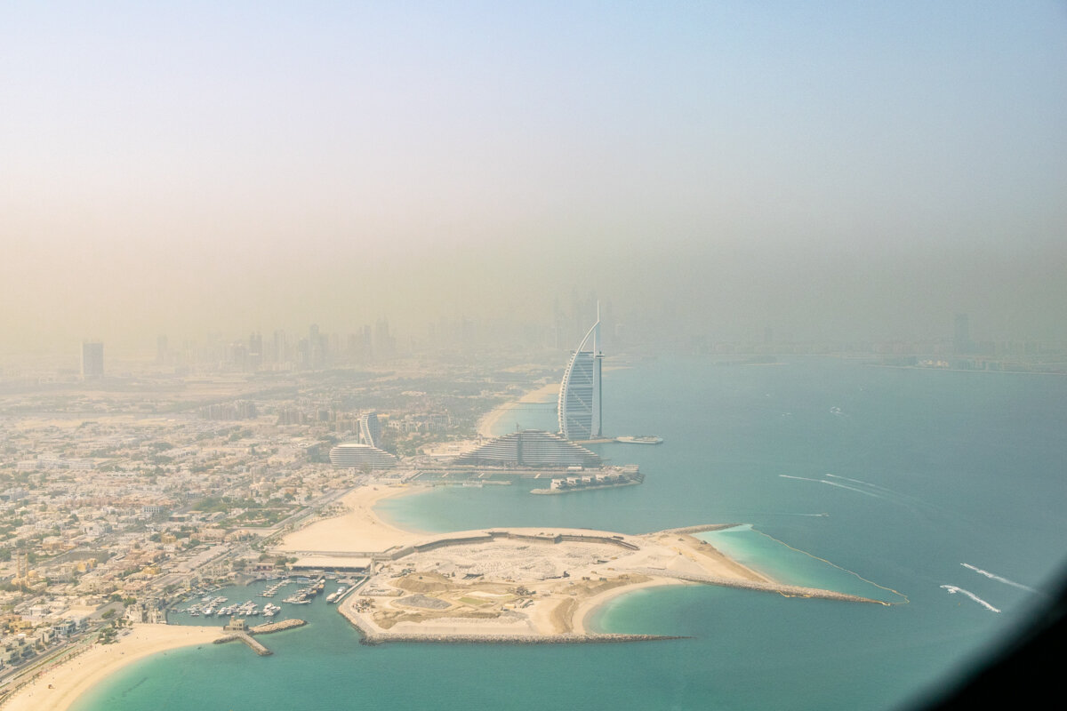 Dubai et Burj al Arab depuis les airs