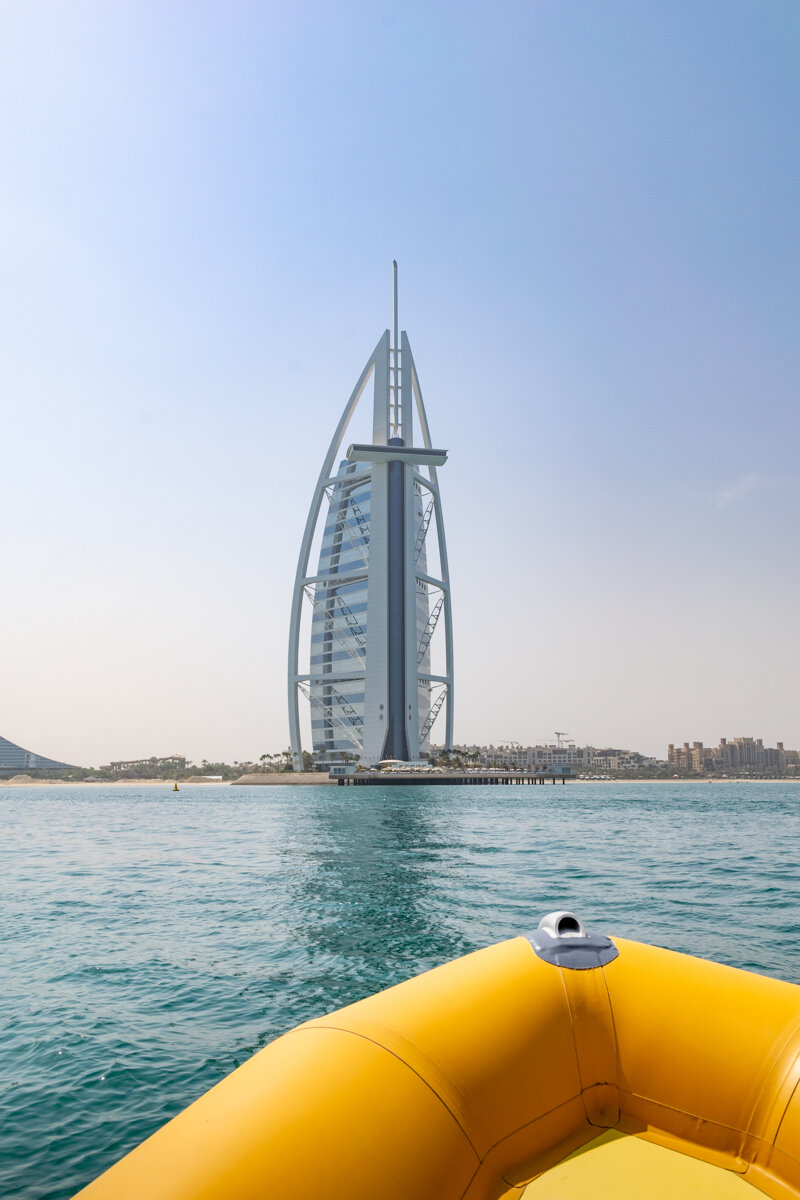 Vue sur le Burj Al Arab depuis un Yellow Boat