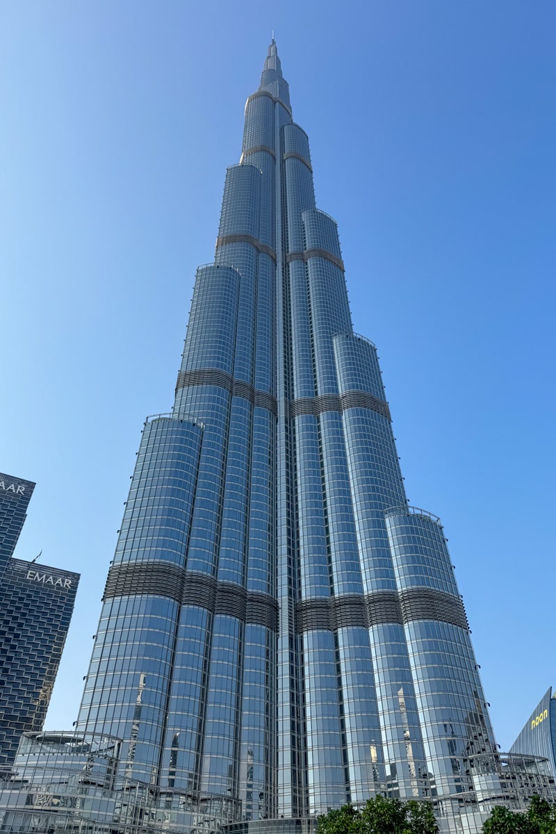 Burj Khalifa vue d'en bas, Dubai