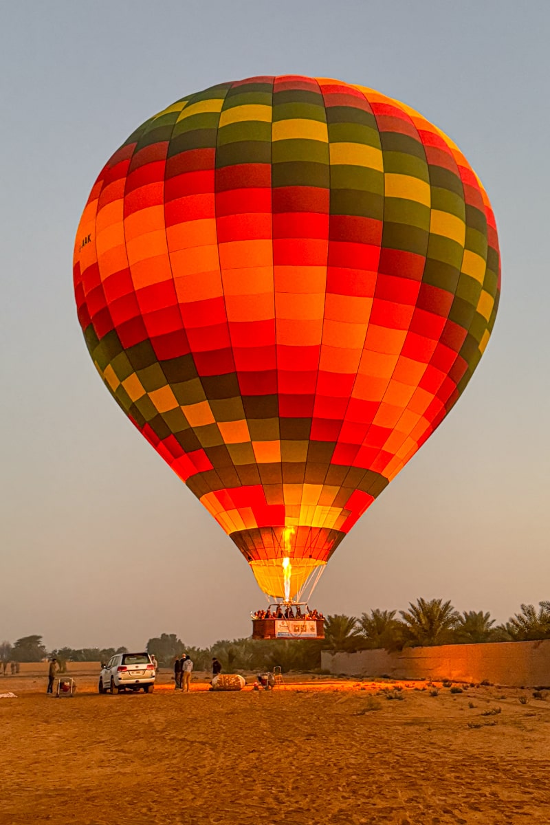 Décollage de la montgolfière