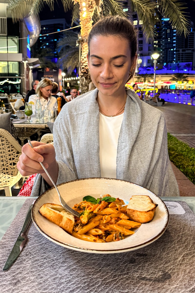 Dîner dans la marina