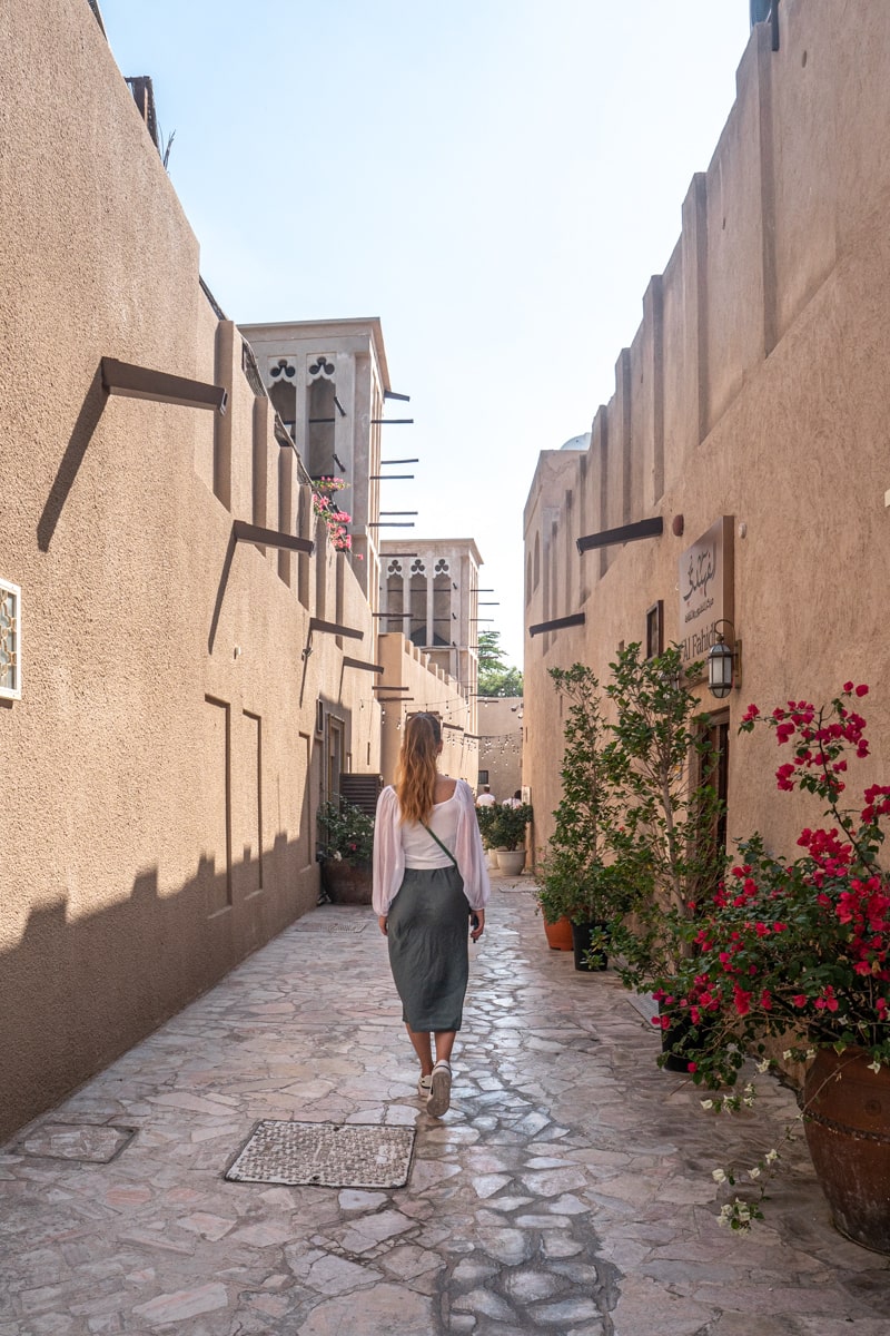 Promenade à Al Fahidi